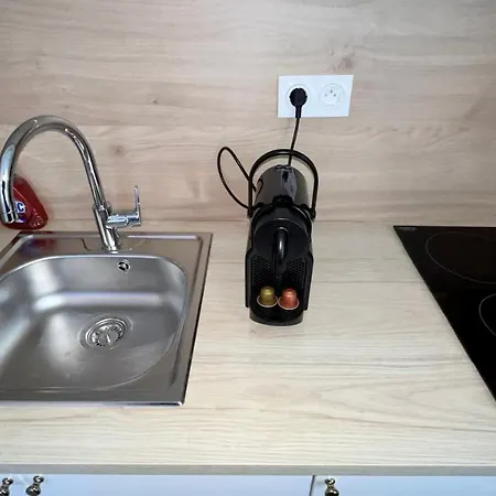 Europole 1 Gare De & Centre