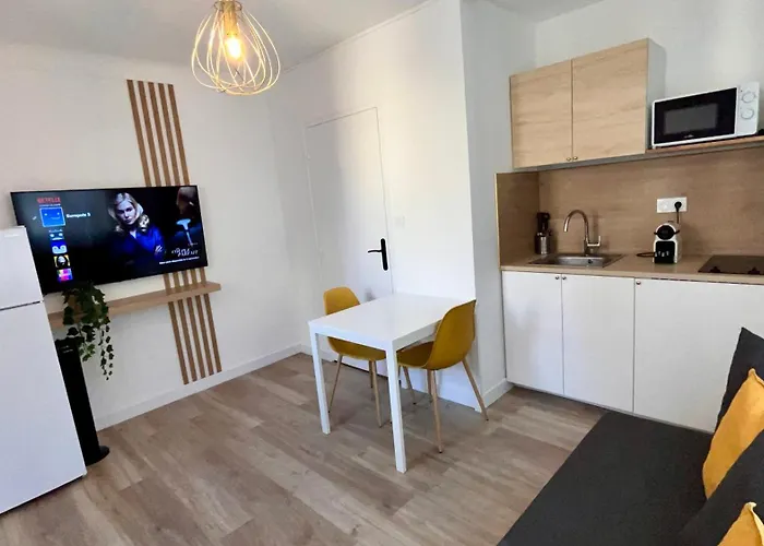 Europole 1 Gare De & Centre *